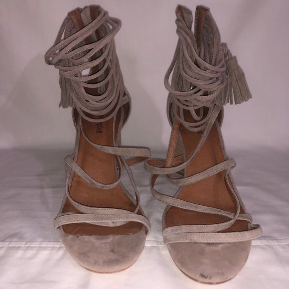 despina strappy sandal